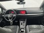 Volkswagen Golf 1.5 eTSI R-Line Business+ Automaat Adap.Cruise Stoel/Stuurverw Led Sfeerverlichting!