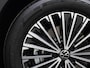 Volkswagen Tiguan 1.5eHybrid 150kW/204PK Life DSG · Apple Car Play  · Dodehoeksensor ·  Stoel,-stuur, & achterbank verwarming · Parkeersensoren + Camera · Garantie tot januari 2027 · TOPDEAL