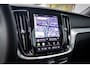 Volvo V60 2.0 T6 Plug-in hybrid AWD Plus Dark | Black Edition | Elektr. schuif-/kanteldak | HEICO Bodykit + verlaging | Styling Kit |  | Elektr. verstelbare stoelen | 20" velgen | Harman Kardon Audio | Stoel + stuurverwarming | parkeercamera |