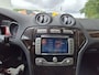 Ford Mondeo 2.0-16V Ghia NETTE AUTO RIJDT EN SCHAKELT GOED