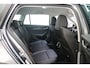 Skoda Octavia Combi Selection 1.5 eTSI 115pk DSG Automaat Adaptive cruise control, Achteruitrijcamera, Stuurwiel verwarmd, Elektrische achterklep, Stoelverwarming, Parkeersensoren