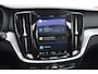 Volvo V60 T6 350pk Autmomaat Recharge AWD Plus Bright Pilot assist / Adaptive cruise control / Elektrische achterklep / Panoramadak / Keyless entry / Google services / Lederen bekleding /