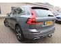 Volvo XC60 2.0 T5 R-Design Pano | Camera | Blis | Verwarmde stoelen