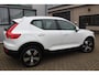 Volvo XC40 1.5 T2 Business Pro Climate pack | Adaptive cr. | Keyless | Trekhaak