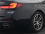 BMW 5-Serie Touring 530e M Sport Plug In Hybrid 293pk PHEV | Trekhaak af Fabriek | Laser LED | Adaptive Cruise | Head Up | Camera | Keyless | Lederen Sportstoelen | Apple Carplay | Sfeerverlichting |