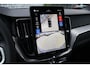 Volvo XC60 2.0 T6 Plug-in hybrid AWD Ultra Black Edition | Adaptieve Cruise Control | Head-up Display | Adaptieve LED Koplampen | 360 Camera | Harman Kardon Audio | Stoel + Stuurverwarming