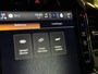 Dodge Ram 1500 5.7 V8 4x4 Crew Cab Laramie | Panoramadak | Apple Carplay | Android Auto | Side Step | 22" Lichtmetaal | Harman & Kardon | Trekhaak 3500 KG | Bullbar | Stoelverwarming / Ventilatie |