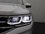 Volkswagen Tiguan 1.5 TSI R-Line Business 150PK DSG full led, navi via apple carplay/android auto, clima, pdc voor en achter, lane assist, 19" lichtmetaal, adaptive cruise