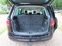 Volkswagen Sharan 1.4 TSI Highline 7 Persoons Ecc Cruisecontrol Navigatie Stoelverwarming Pdc Lm Velgen Trekhaak***Dealer Onderhouden***Apk t/m 8-10-2026***