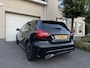 Mercedes-Benz A-klasse 180 AMG Aut Panoramadak Nightpakket SportLeder Navi Led Camera Carplay 18" Pdc