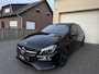 Mercedes-Benz A-klasse 180 AMG Aut Panoramadak Nightpakket SportLeder Navi Led Camera Carplay 18" Pdc