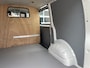 Volkswagen Transporter 2.0 TSI L1H1 Benzine Airco Cruise controle Navigatie Apple carplay Parkeerhulp achter 3-Persoons Bpm vrij voor particulier gebruik!!