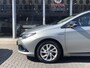 Toyota Auris Touring Sports 1.8 Hybrid Black Edition Go | Trekhaak, Parkeersensoren, Navigatie, Keyless, Safety Sense, Camera