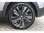 Peugeot 3008 1.2 130PK AUTOMAAT GT PACK BUSINESS | ELEKTRISCH BEDIENBARE ACHTERKLEP | DODEHOEK DETECTIE | STOEL VERWARMING | KEYLESS ENTRY/START | BLACK PACK | CLIMATE CONTROL | APPLE CARPLAY/ANDROID AUTO | FULL LED KOPLAMPEN | ADAPTIVE CRUISE CONTROL | 19" LICHTMETALEN VELGEN | PARKEERSENSOREN VOOR EN ACHTER |