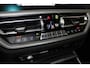 BMW 3-Serie 320i 184pk Automaat M velgen | Shadowline | Stoelverwarming | Carplay | Trekhaak |