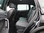 Volkswagen Tiguan 1.4 TSI eHybrid R-Line | 245 PK | SoH 100% | Plug-IN | Trekhaak | Navigatie | 20 Inch 'Suzuka' | Stoelverwarming en Stuurwielverwarming | Digital Cockpit | Park Assist |