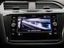 Volkswagen Tiguan 1.4 TSI eHybrid R-Line | 245 PK | SoH 100% | Plug-IN | Trekhaak | Navigatie | 20 Inch 'Suzuka' | Stoelverwarming en Stuurwielverwarming | Digital Cockpit | Park Assist |