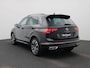 Volkswagen Tiguan 1.4 TSI eHybrid R-Line | 245 PK | SoH 100% | Plug-IN | Trekhaak | Navigatie | 20 Inch 'Suzuka' | Stoelverwarming en Stuurwielverwarming | Digital Cockpit | Park Assist |