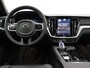 Volvo V60 T6 PLUG-IN HYBRID PLUS DARK H/K 19INCH SCHUIFDAK GETINT GLAS