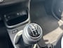 Renault Twingo 1.0 SCe 75pk Intens by Mango