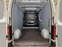 Nissan Interstar Interstar-e L2H2 Limited 87 kWh Lat om Lat | Houten vloer | Led verlichting laadruimte | Trekhaak | Sidebars |