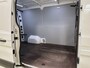Nissan Interstar Interstar-e L2H2 Limited 87 kWh Lat om Lat | Houten vloer | Led verlichting laadruimte | Trekhaak | Sidebars |
