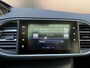 Peugeot 308 SW 1.2 PureTech Blue Lease Executive