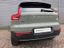 Volvo XC40 Single Motor Plus 69 kWh / Stoel- en stuurverwarming / Achteruitrijcamera / Elektrische achterklep /