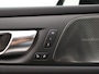 Volvo V60 T6 PLUG-IN HYBRID PLUS DARK HARMAN KARDON SCHUIFDAK *NIEUW OP VO