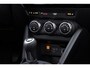 Mazda 2 1.5 e-SkyActiv-G 90 Homura | APPLE CARPLAY | DODEHOEK DETECTIE | 16 INCH LM | STOELVERWARMING | AIRCO AUTOMATISCH | DEMO | * 6 JAAR FABRIEKSGARANTIE |