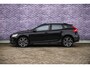 Volvo V40 Cross Country 1.5 T3 Momentum | Stand kachel | Stoel verwarming | 18" | Parkeersensoren voor en achter | High performance audio |