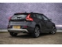 Volvo V40 Cross Country 1.5 T3 Momentum | Stand kachel | Stoel verwarming | 18" | Parkeersensoren voor en achter | High performance audio |