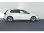 Volkswagen Golf 1.5 TSI 130pk 2x R-Line Oryx Wit Panoramadak Harman Kardon Stoelverwarming Navigatie