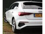 Audi A3 Sportback 45 TFSI e S edition Competition RS Stoelen