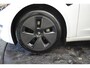 Tesla Model 3 Long Range 75 kWh 351Pk El aKlep + Seats Camera Leder