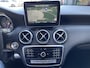 Mercedes-Benz A-klasse 160 Ambition (Elektrisch Schuifdak - LED koplampen - AMG pakket - Navigatie - Parkeersensoren V+A - Airco - Sportstoelen)