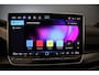 Volkswagen Golf R-Line Edition 1.5 eTSI 150pk DSG Automaat Panoramadak, Harman Kardon audio, Adaptive cruise control, LED matrix koplampen, Achteruitrijcamera, Navigatie
