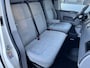 Volkswagen Transporter 2.5 TDI 340 130pk L2H3 BTW vrij! Automaat Airco Trekhaak Stroomvoorziening Stand kachel Bestel 3-Persoons Euro 4 Ideaal voor ombouw naar Camper Kamper!!!