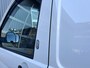 Volkswagen Transporter 2.5 TDI 340 130pk L2H3 BTW vrij! Automaat Airco Trekhaak Stroomvoorziening Stand kachel Bestel 3-Persoons Euro 4 Ideaal voor ombouw naar Camper Kamper!!!