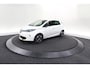 Renault Zoe Q90 Intens Quickcharge 41 kWh | Huuraccu | Parkeersensoren | Navigatie | 16 Inch Velgen