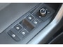 Volkswagen Polo 1.0 TSI Comfortline Navigatie/Airco/Adaptive cruise control/Parkeersensoren rondom/Stoelverwarming/Multifunctioneel stuurwiel/Lichtmetalen velgen.