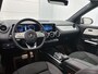 Mercedes-Benz GLA GLA 180 Automaat AMG Line | Panoramadak | Multibeam LED | Parkeerpakket met camera | Stoelverwarming | Spiegelpakket | 19'' Lichtmetalen Wielen