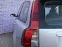 Volvo V50 1.8 Edition I | R-design bodykit | Trekhaak |High Performance Audio | Bluetooth | Navigatie | Regensensor | Automatisch dimmende binnenspiegel | 17" Serapis velgen |