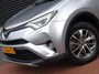 Toyota RAV4 2.5 Hybrid Executive | Clima | Cruise | Navi | Elektrische klep | Bearlock | Keyless | A.u.r. camera | Stoelverwarming | Telefoonvoorbereiding |