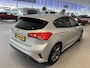 Ford Focus 1.0 EcoBoost ST Line Business | CAMERA | CRUISECONTROL | STOELVERWARMING | PARKEERSENSOREN VOOR + ACHTER |