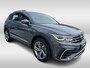 Volkswagen Tiguan 1.4 TSI eHybrid 245pk R-Line DSG Automaat Panoramadak / Achterklep elektrisch / Navigatie / Camera / Sport-comfortstoelen vóór