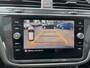 Volkswagen Tiguan 1.4 TSI eHybrid 245pk R-Line DSG Automaat Panoramadak / Achterklep elektrisch / Navigatie / Camera / Sport-comfortstoelen vóór