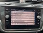 Volkswagen Tiguan 1.4 TSI eHybrid 245pk R-Line DSG Automaat Panoramadak / Achterklep elektrisch / Navigatie / Camera / Sport-comfortstoelen vóór