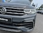 Volkswagen Tiguan 1.4 TSI eHybrid 245pk R-Line DSG Automaat Panoramadak / Achterklep elektrisch / Navigatie / Camera / Sport-comfortstoelen vóór