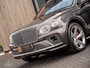 Bentley Bentayga 4.0 V8 / 1st Owner / Mulliner / Pano / Massage